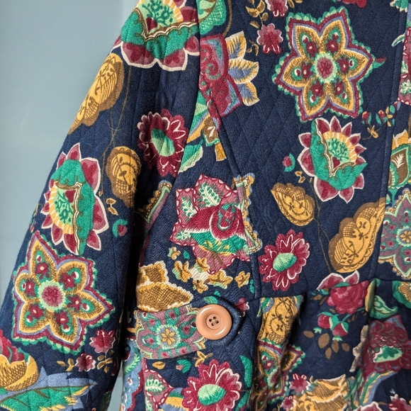 Women's Floral Quilted Puffer Jacket - Multicolor - Picture 9 of 11